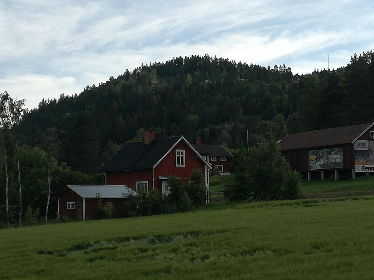 Symaskinshuset Jaervsoe Экстерьер фото